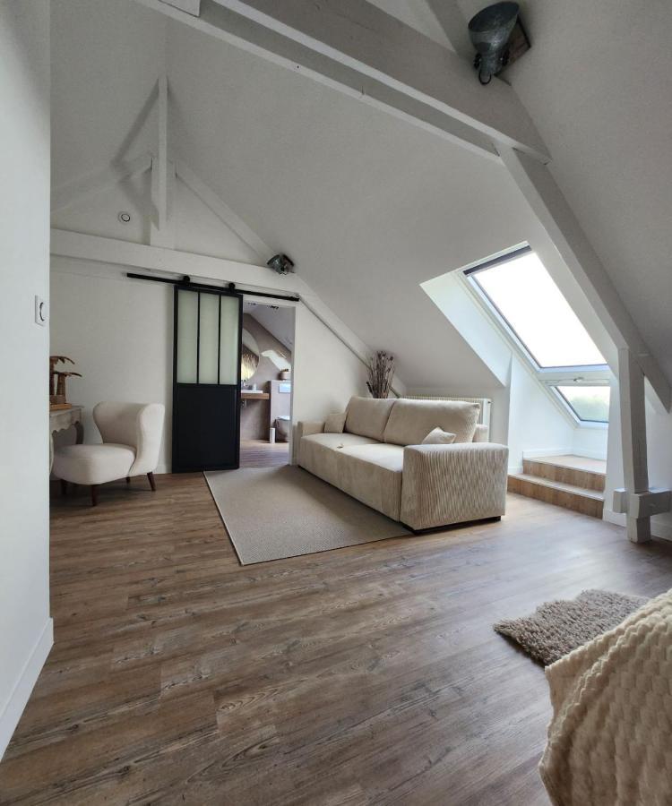 Domaine Du D-Day Bed & Breakfast Saint-Come-du-Mont Exterior photo