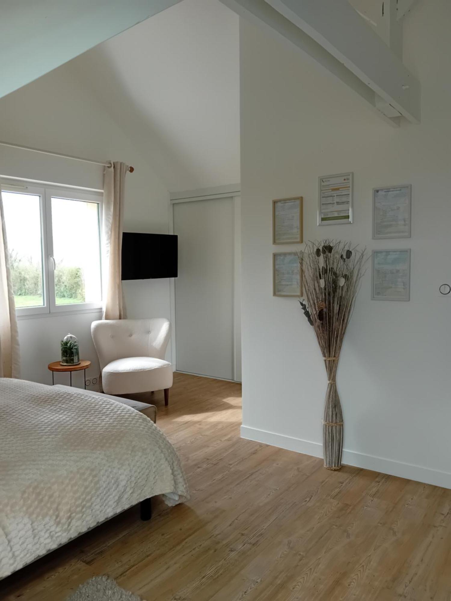 Domaine Du D-Day Bed & Breakfast Saint-Come-du-Mont Exterior photo